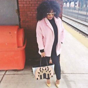 💕Blush Bloomingdale’s Coat 🧥